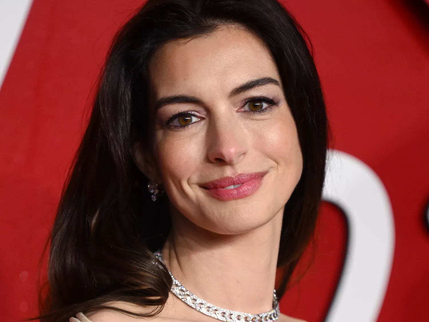 Anne Hathaway Wore the Foundation Shoppers Call “Smoothing and Perfecting”
